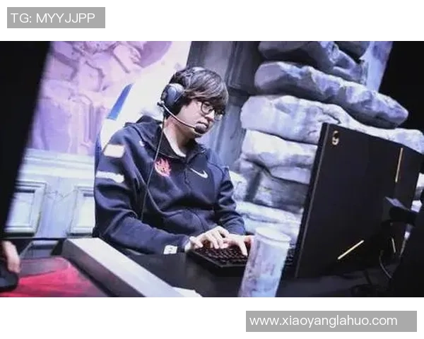 FPX战队近期状态分析与未来发展趋势探讨